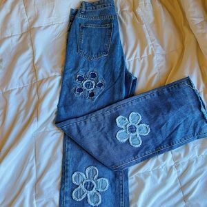 Adorable Flower Jeans, super cute! Never worn and tags still on!